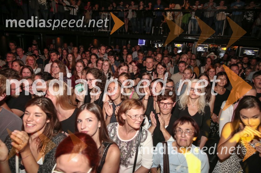 Občinstvo na koncertu Vlada KreslinaKoncert Vlada Kreslina