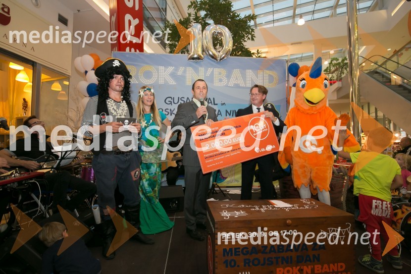  ... ;  Bojan  Miško, vodja nakupovalnega centra Qlandia Ptuj10. obletnica centra Qlandia Ptuj