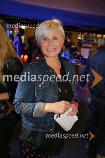  Ana  Praznik, moderatorka, Radio CenterNika, premiera mladinskega filma v Koloseju Maribor