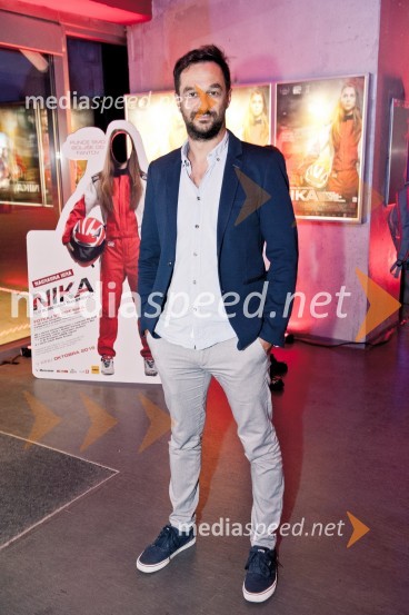  Slobodan Maksimović, režiserNika, premiera mladinskega filma v Koloseju Maribor