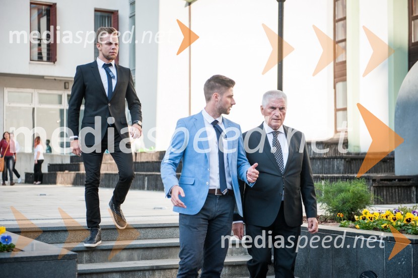  ... ;  Alen  Pavlec, predsednika Študentskega sveta Alma Mater; prof. dr. Ludvik Toplak,  predsednik Alma Mater Europaea, nekdanji rektor UMPrvi študijski dan na Alma Mater