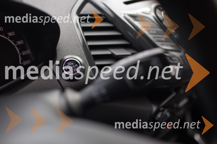Ford EcoSport 1.0 EcoBoost Titanium, zagon motorja preko gumbaFord EcoSport 1.0 EcoBoost Titanium, mediaspeed test