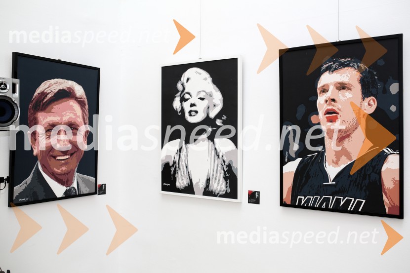 Otvoritev slikarske razstave slik Marjana PlatovškaOtvoritev slikarske razstave slik Marjana Platovška