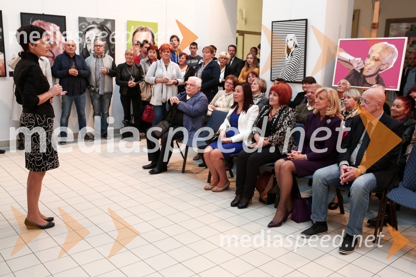 mag.  Bernarda Podlipnik, profesorica slovenščine in umetnostne zgodovine na Škofijski klasični gimnazijiOtvoritev slikarske razstave slik Marjana Platovška