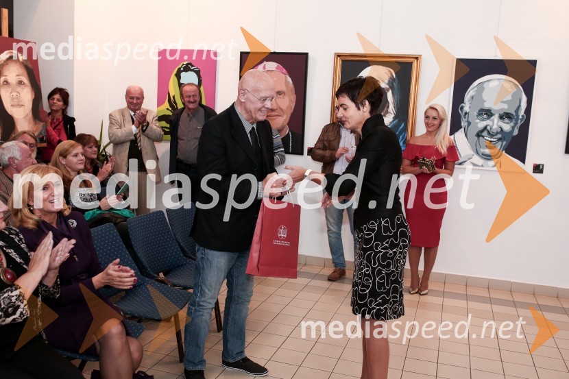  Marjan Platovšek, slikar; mag.  Bernarda Podlipnik, profesorica slovenščine in umetnostne zgodovine na Škofijski klasični gimnazijiOtvoritev slikarske razstave slik Marjana Platovška