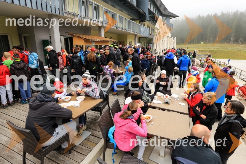 Očistimo naše gore, zaključek akcijeOčistimo naše gore 2016, zaključek akcije