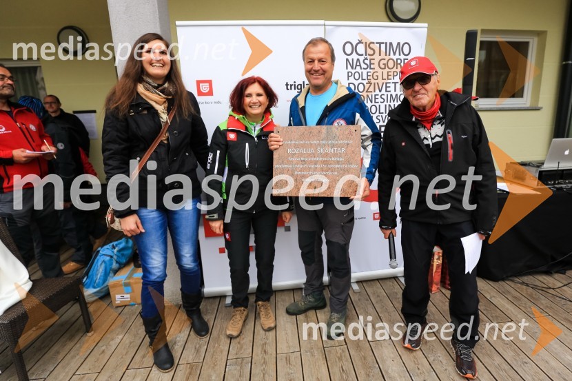  ... ;  ... ;  ... ;  Tone Fornezzi - Tof, novinarOčistimo naše gore 2016, zaključek akcije