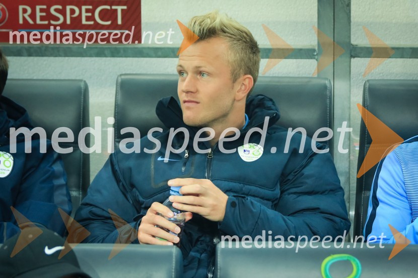  Nik Omladič, nogometašNogometna tekma  Slovenija – Slovaška