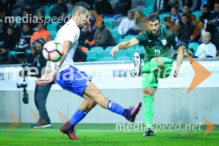  Bojan Jokić, nogometašNogometna tekma  Slovenija – Slovaška