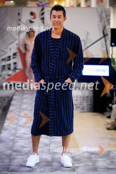  Taiji Tokuhisa, maneken in voditeljModna revija, Qlandia Kranj