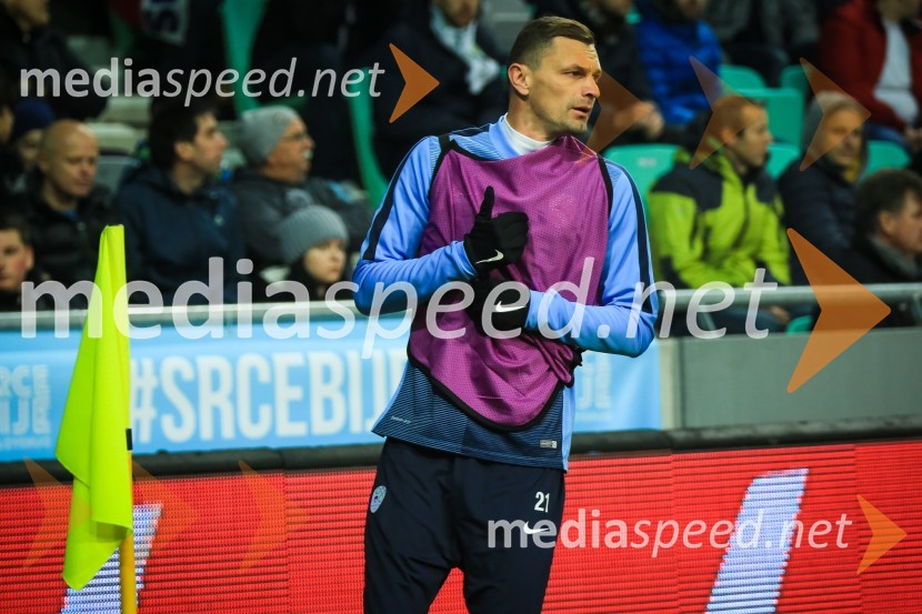  Milivoje Novaković, nogometašNogometna tekma Slovenija – Anglija