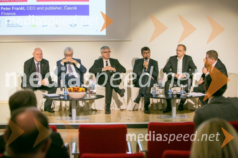 dr. Milan Brglez, predsednik Državnega zbora Republike Slovenije;  David Thomas,  Executive Chairman of the Council of British Chambers of Commerce in Europe;  Samo Hribar Milič, generalni direktor GZS;  Andrej Božič, generalni direktor družbe Steklarna Hrastnik, predsednik Britansko-slovenske gospodarske zbornice;  Branko Žibret, Managing Director for Eastern Europe at AtKearney;  Peter  Frankl, direktor in urednik, časnik FinanceSports Meets Business, poslovna konferenca