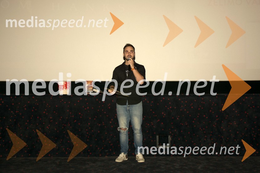  Žiga Rustja, pevec, moderator Radia CaprisInferno, premiera filma