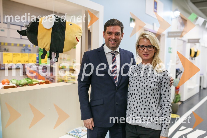  Matej Valenčič, Imperial - Luxury Travel Solutions;  Metka  Kejžar, vodja marketinga in odnosov z javnostmi, Autocommerce d.o.o.Zakaj Lunina vila in Sončni princ ne živita skupaj?