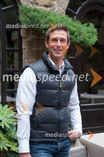  Marjan  Andrejc,  tehnična služba Seat, Porsche SlovenijaSeat Ateca, slovenska predstavitev