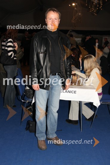 Matjaž Mikac, selektor ženske reprezentance Slovenije v šahuŠahovski turnir: 14. memorial Vasje Pirca