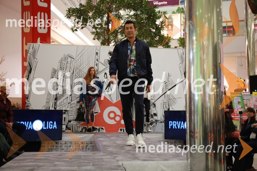  Taiji Tokuhisa, maneken in voditeljModna revija, Qlandia Ptuj