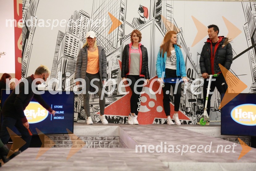  Nadiya Bychkova, plesalka, manekenka;   Zlata  Okugić, manekenka;  Karin Škufca, manekenka;  Taiji Tokuhisa, maneken in voditeljModna revija, Qlandia Ptuj