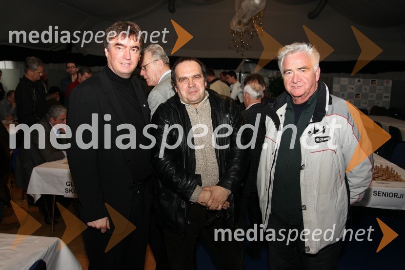 Dr. Milan Zver, minister za šolstvo in šport, Georg Mohr, organizator in predsednik ŽŠK Maribor Lancom in Karel Midlil, mestni svetnik ter podpredsednik SDS MariborŠahovski turnir: 14. memorial Vasje Pirca