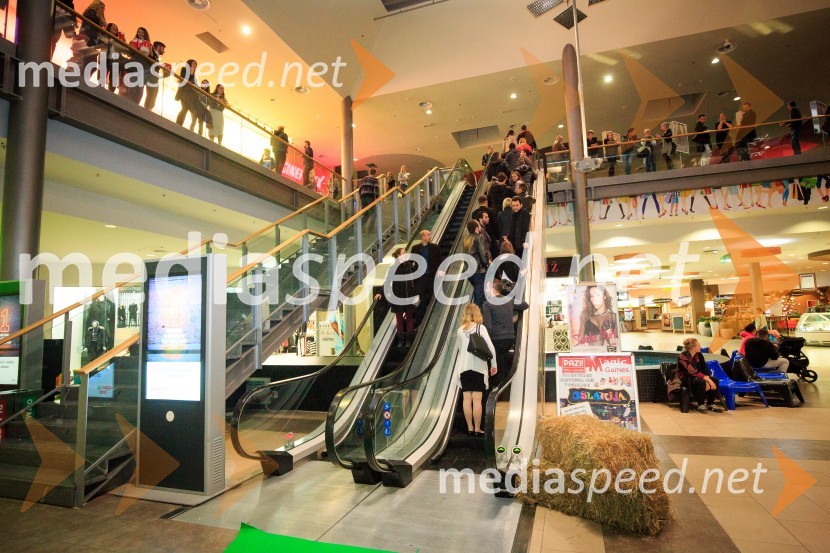 Premiera filma Pr' Hostar v Cineplexxu KranjPremiera filma Pr' Hostar v Cineplexxu Kranj