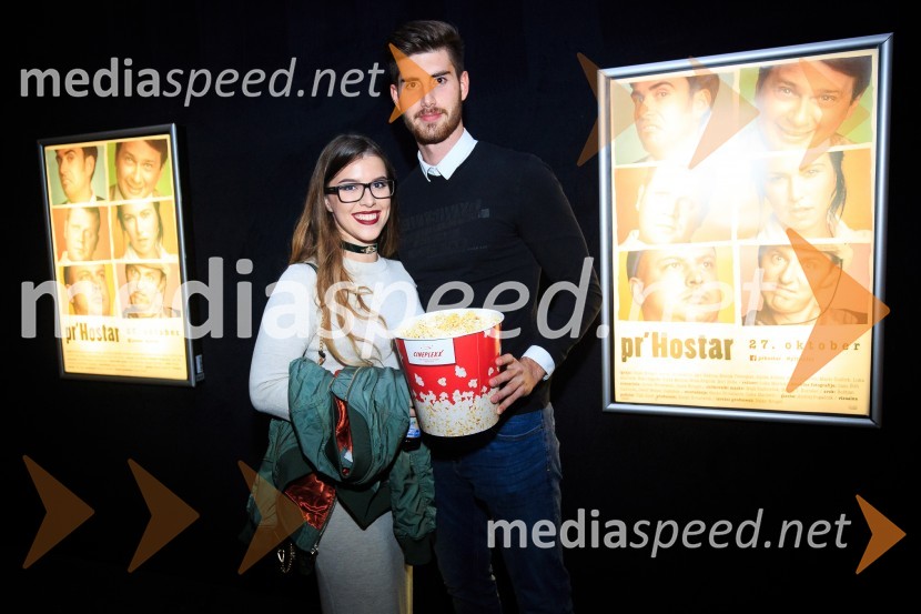 Premiera filma Pr' Hostar v Cineplexxu Kranj
