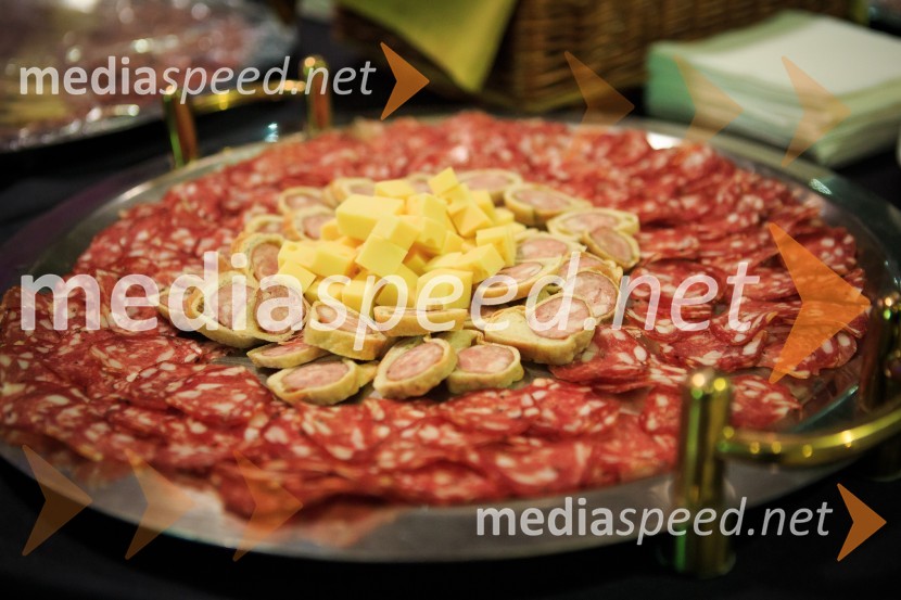 Premiera filma Pr' Hostar v Cineplexxu KranjPremiera filma Pr' Hostar v Cineplexxu Kranj