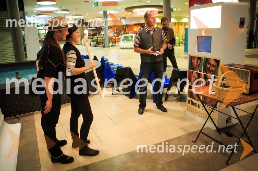 Premiera filma Pr' Hostar v Cineplexxu Kranj