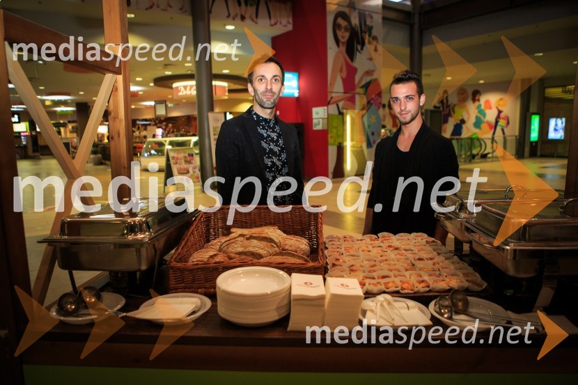   Miha Hauptman, tekmovalec v šovu Gostilna išče šefa, kuharski mojster;  Nejc Mastnak, kuharski mojsterPremiera filma Pr' Hostar v Cineplexxu Kranj