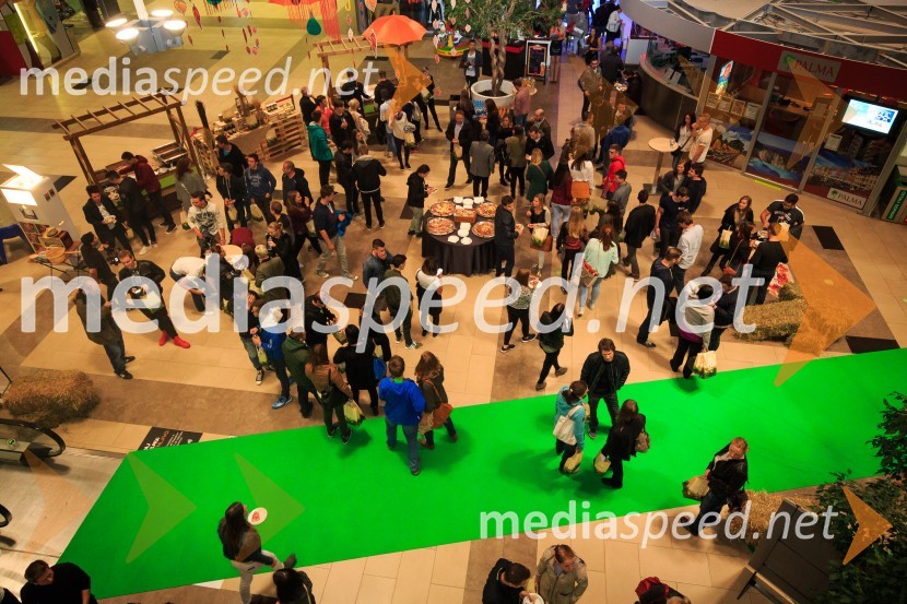 Premiera filma Pr' Hostar v Cineplexxu KranjPremiera filma Pr' Hostar v Cineplexxu Kranj