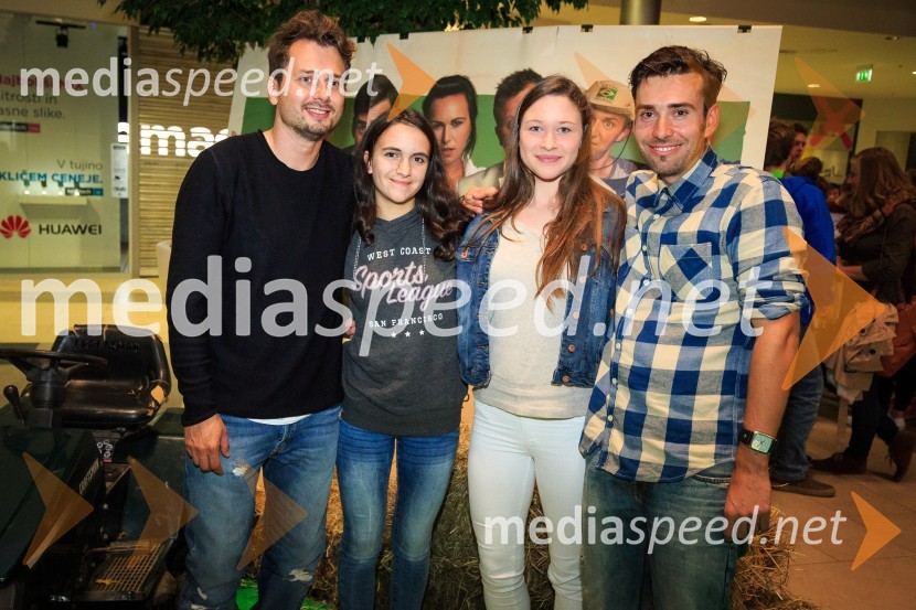 Premiera filma Pr' Hostar v Cineplexxu Kranj