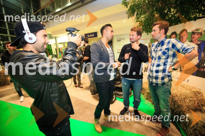 Premiera filma Pr' Hostar v Cineplexxu Kranj