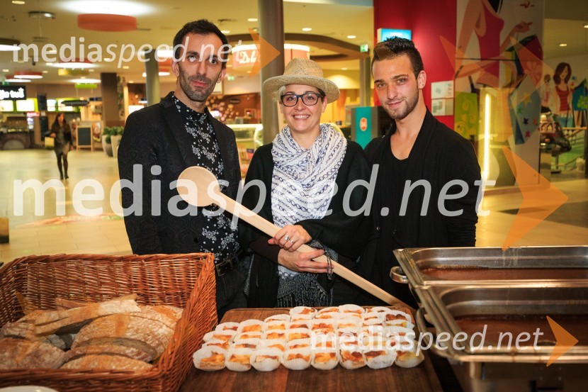   Miha Hauptman, tekmovalec v šovu Gostilna išče šefa, kuharski mojster;  ... ;  Nejc Mastnak, kuharski mojsterPremiera filma Pr' Hostar v Cineplexxu Kranj