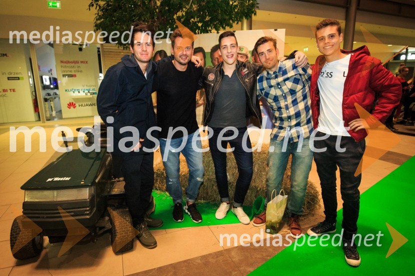 Premiera filma Pr' Hostar v Cineplexxu Kranj