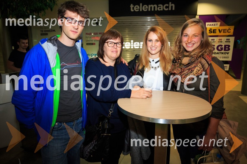 Premiera filma Pr' Hostar v Cineplexxu Kranj