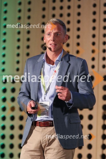  Gašper  Kračman, SimobilBISNODE FOR BUSINESS / BEST FOUR BUSINESS / B4B