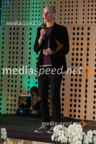  Jernej Celec, stand-up komikBISNODE FOR BUSINESS / BEST FOUR BUSINESS / B4B