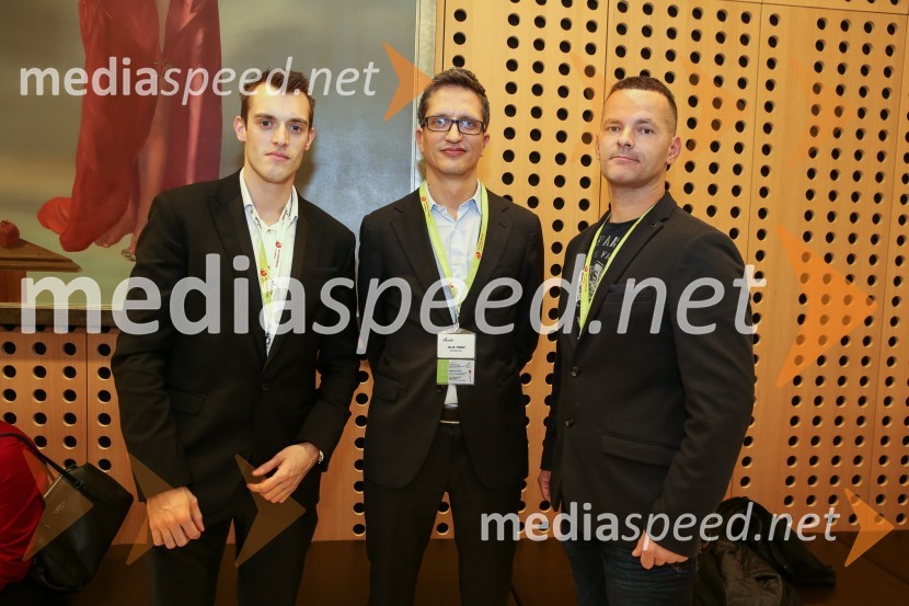 BISNODE FOR BUSINESS / BEST FOUR BUSINESS / B4B