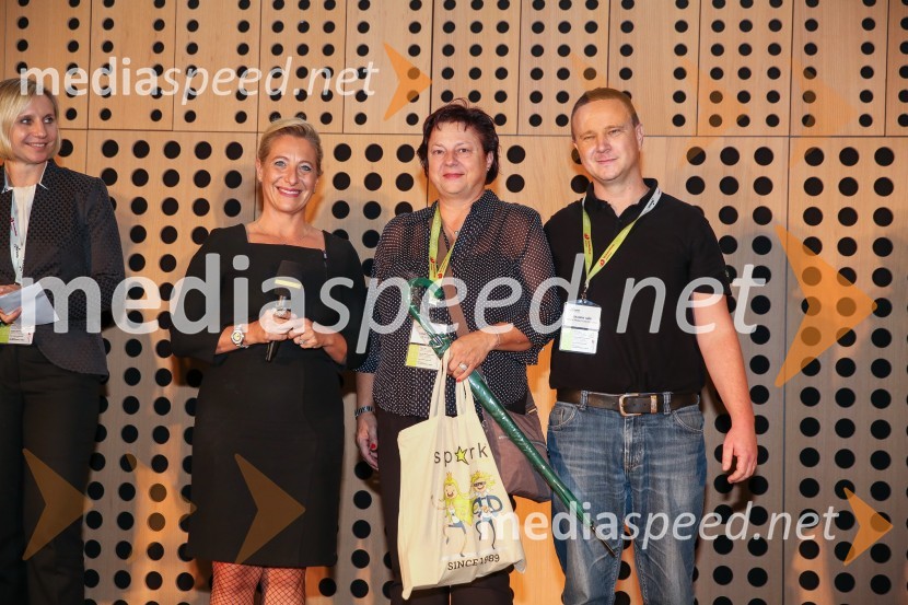  Maria Anselmi, direktorica Bisnode;  ... ;  ... BISNODE FOR BUSINESS / BEST FOUR BUSINESS / B4B