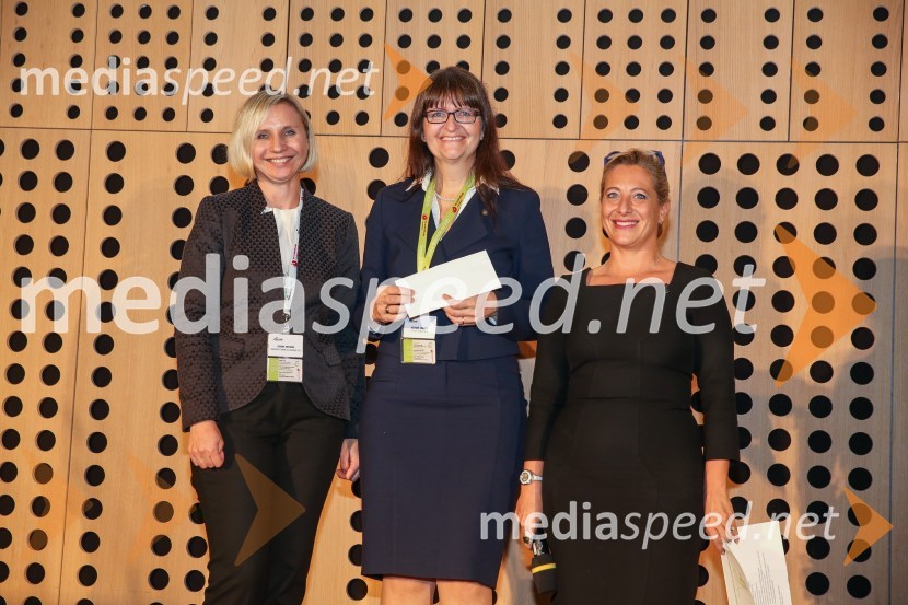  ... ;  ... ;  Maria Anselmi, direktorica BisnodeBISNODE FOR BUSINESS / BEST FOUR BUSINESS / B4B