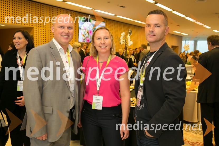 BISNODE FOR BUSINESS / BEST FOUR BUSINESS / B4B