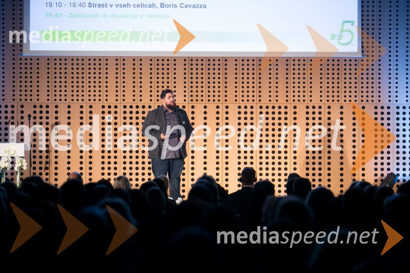  Boštjan Gorenc - Pižama, stand up komikBISNODE FOR BUSINESS / BEST FOUR BUSINESS / B4B