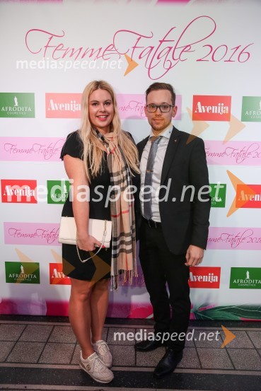  Andreja Thaler, PR & marketing, Sabex;  Andraž Lazič, marketing Porsche Inter AutoFemme fatale 2016 je Alma Rekić