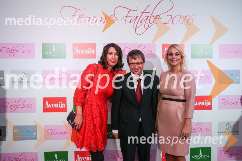 Femme fatale 2016 je Alma Rekić