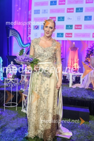  Alma Rekić, certificirana kulinarična sodnicaFemme fatale 2016 je Alma Rekić