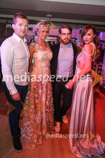  ... ;  Nadiya  Bychkova, plesalka, manekenka;  ... ;  Ula Šemole, plesalka, manekenka, SheDivazFemme fatale 2016 je Alma Rekić