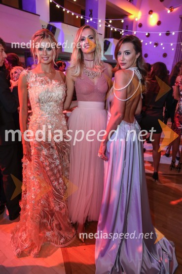  Nadiya  Bychkova, plesalka, manekenka;  Tjaša  Kokalj Jerala, manekenka, voditeljica;  Ula Šemole, plesalka, manekenka, SheDivazFemme fatale 2016 je Alma Rekić