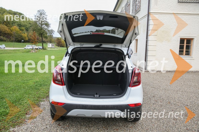 Novi Opel Mokka XOpel Mokka X in Zafira, slovenska predstavitev