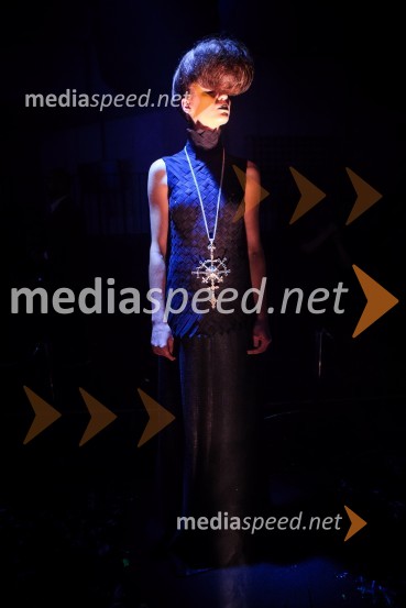 Modni performans GattinoniMercedes Benz Fashion Week 2016, 1. dan