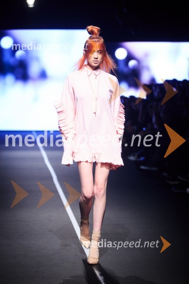 Modna kolekcija Natasa PersuhMercedes Benz Fashion Week 2016, 2. dan
