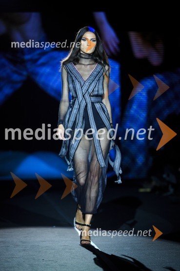 Modna kolekcija Dajana LjubičićMercedes Benz Fashion Week 2016, 2. dan